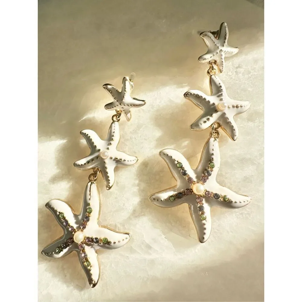 White starfish multicolor earrings with pearl detail - Picture 2 of 4